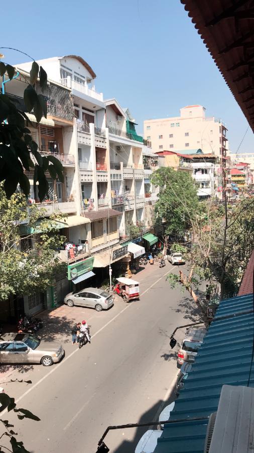 Khmer Village Guesthouse Phnom Penh Exteriör bild